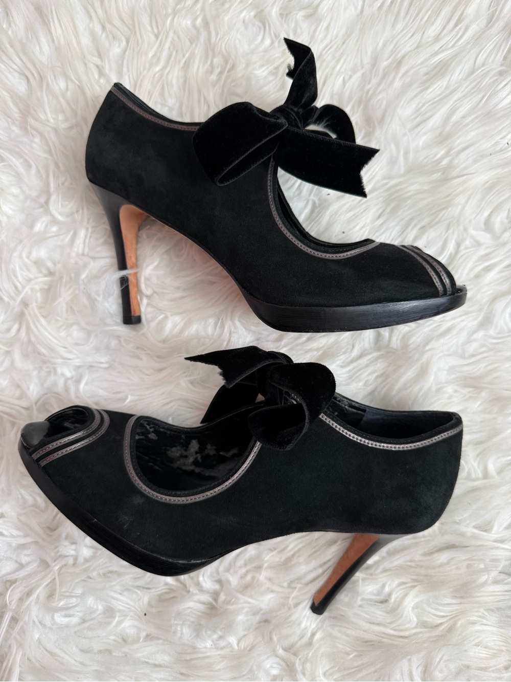Talbots Retro Velvet Tie Peep Toe Heels - Picture 7 of 10